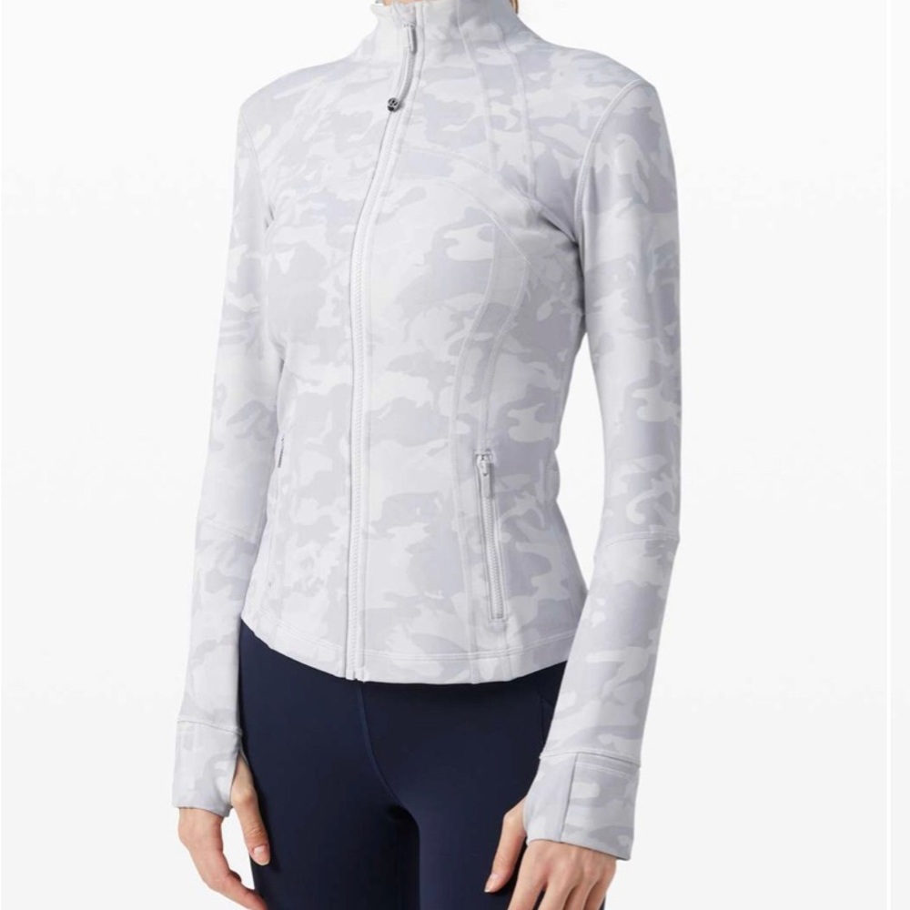 Women's Light Gray Camouflage Active Zip Jacket